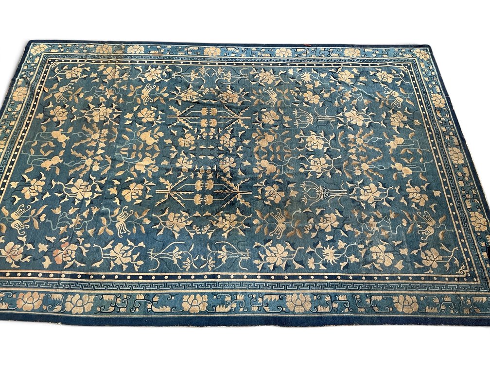 Room Size Chinese Art Deco Rug