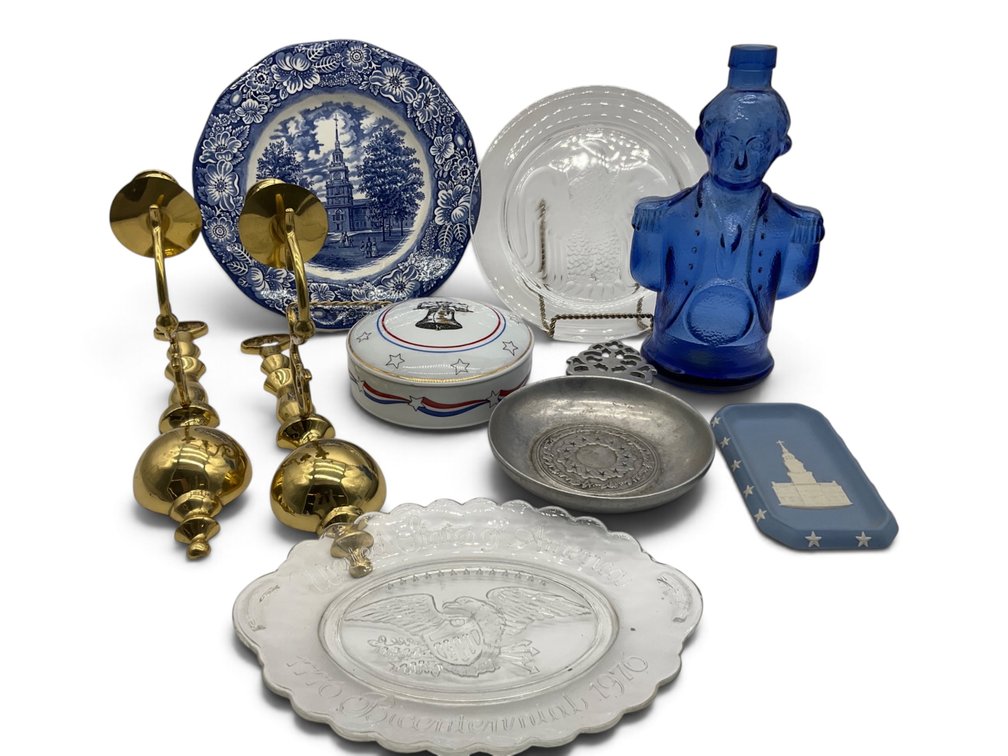 Bicentennial Decorative Accessories
