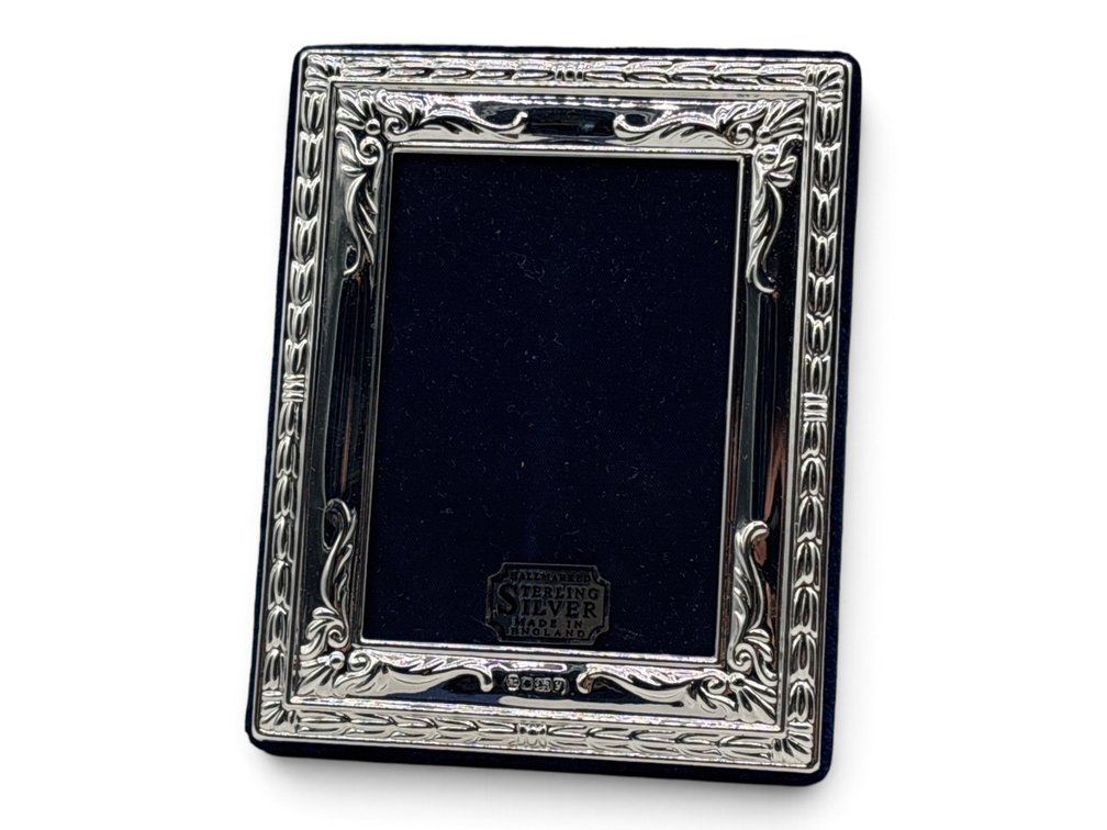 Carrs English Sterling Silver Picture Frame