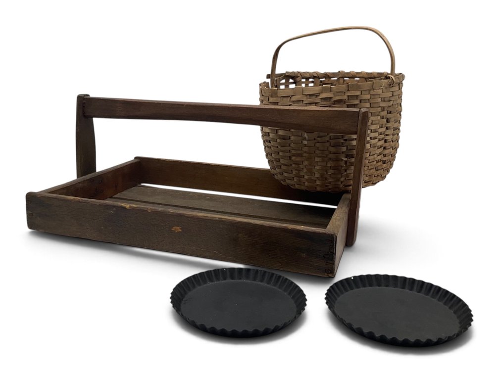 Primitive Tray, Basket