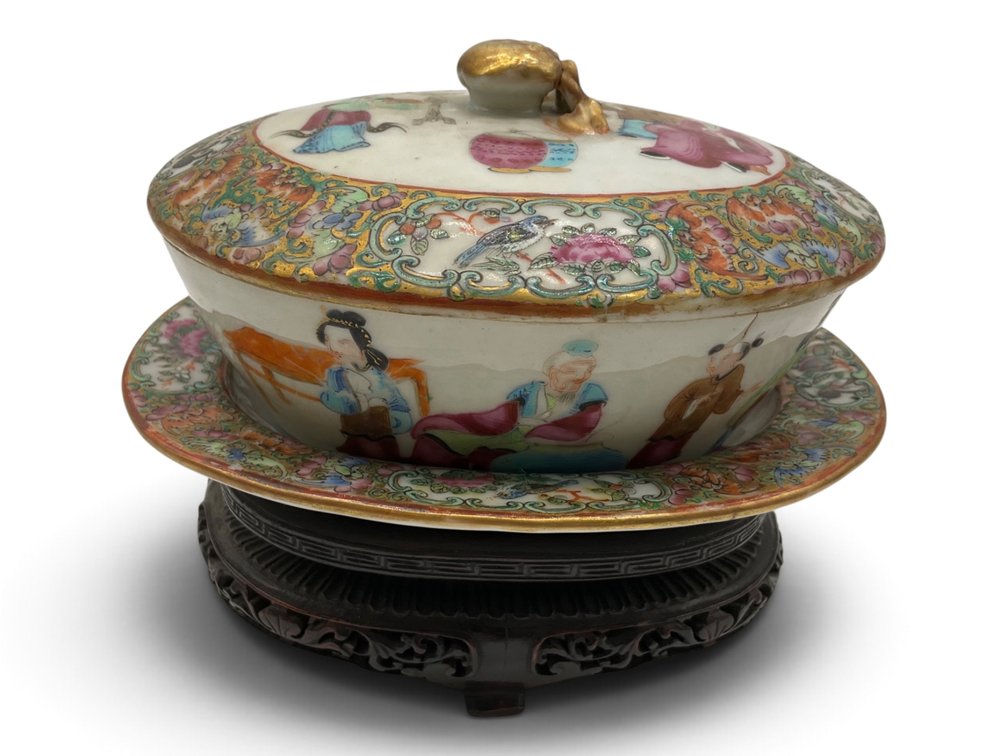 Famille Rose Covered Dish, Underplate, Stand