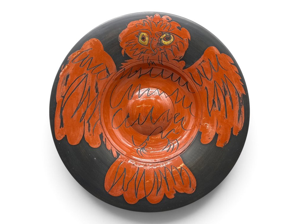Pablo Picasso Ceramic: Hibou Rouge Sur Fond Noir