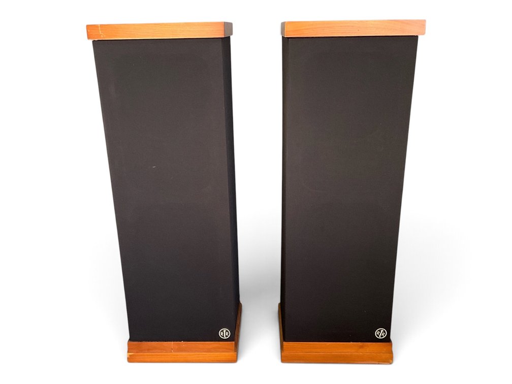 Pair RTR 300D Tall Tower Speakers