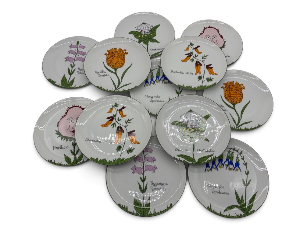 Scully & Scully Humorous Luncheon Plates