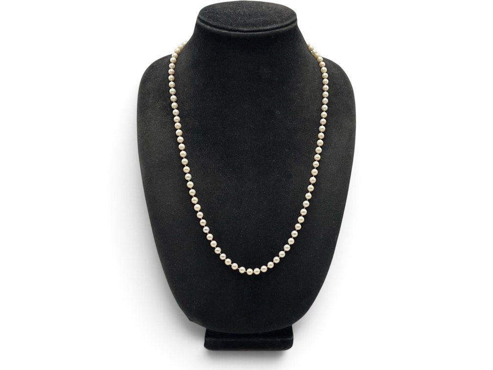 14K WG Matinee Length Pearl Necklace