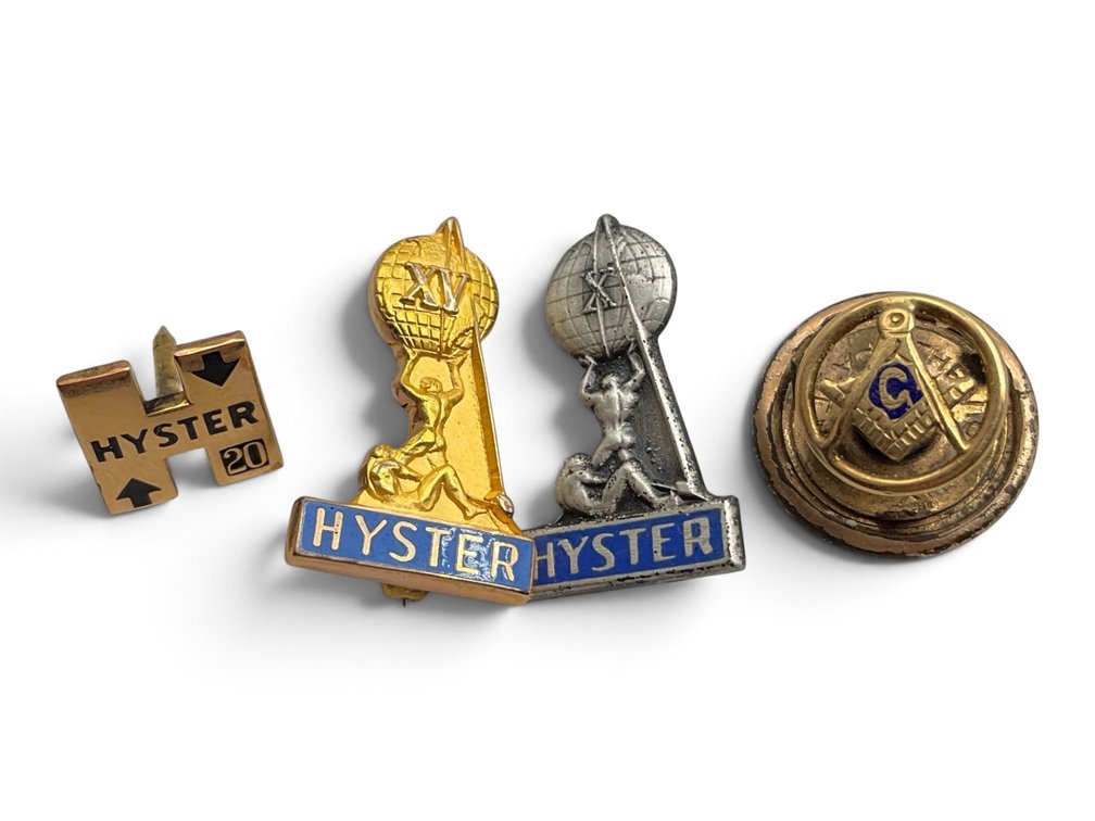 4 Service Pins, Some Gold & Sterling