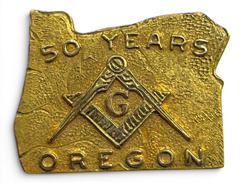 10K YG Masonic Lapel Pin