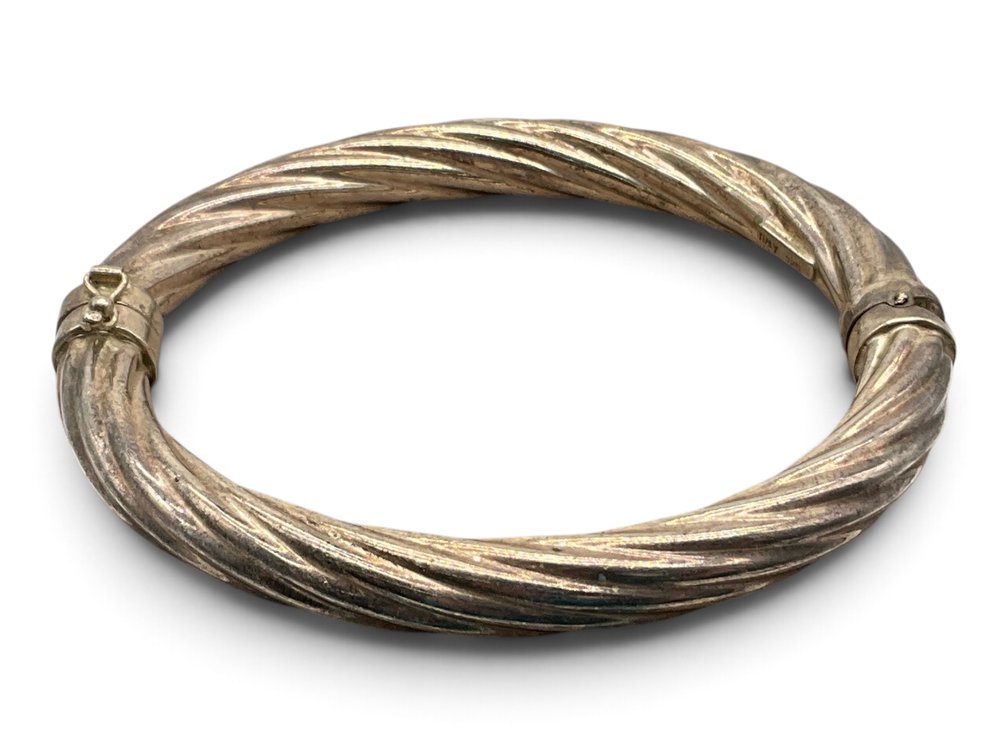 Sterling Silver Swirl Hinged Bangle Bracelet