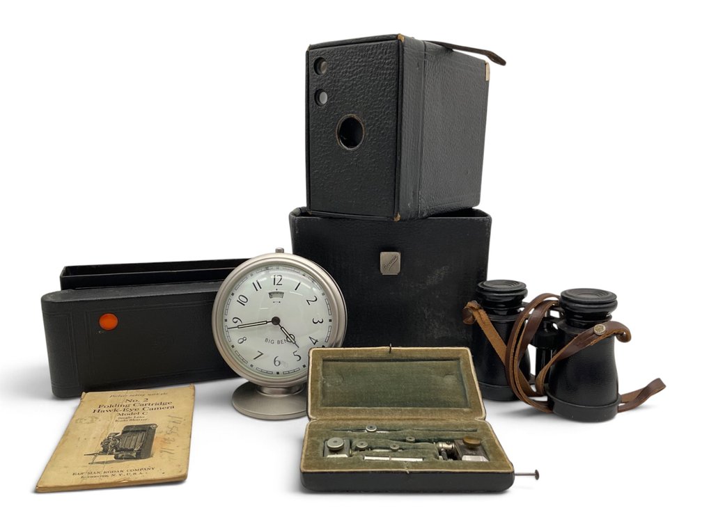 Antique Camera’s, Field Binoculars, Etc