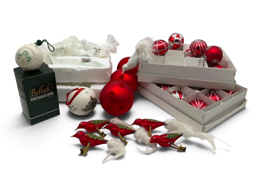 Holiday Ornament Mix