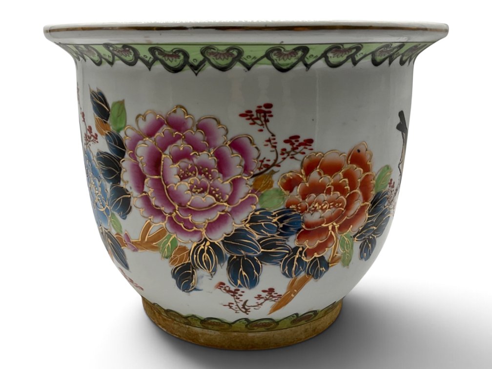 Famille Rose Porcelain Calligraphy Planter