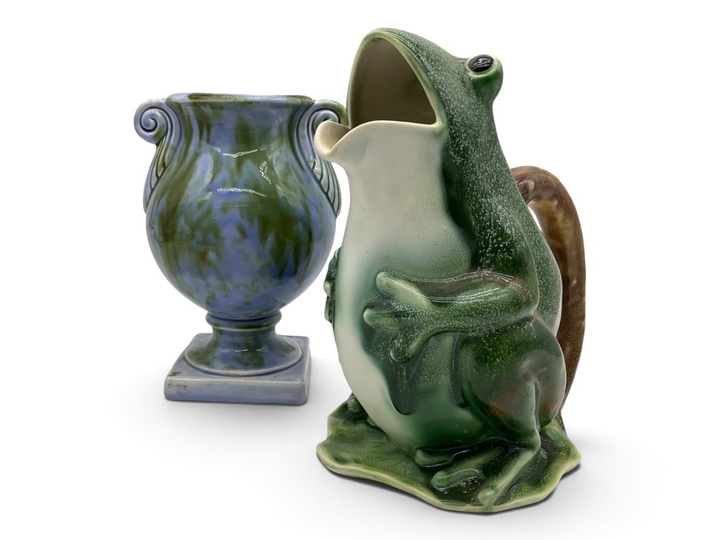 Majolica Glazed Frog Pitcher, Stangl Urn