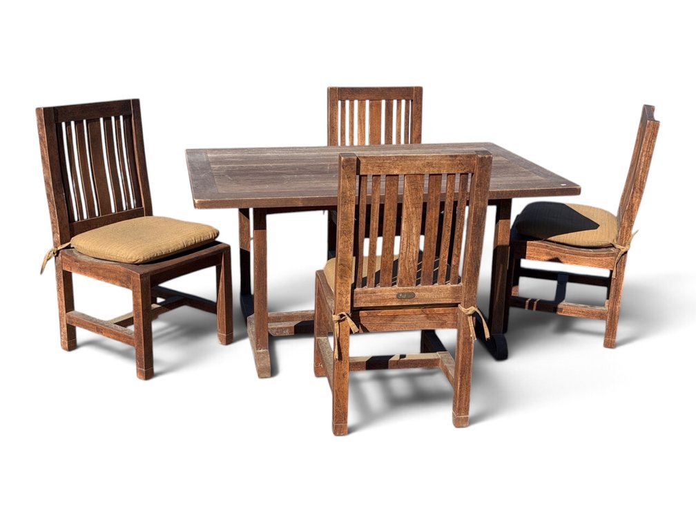 Williams Sonoma Teak Outdoor Dining Set