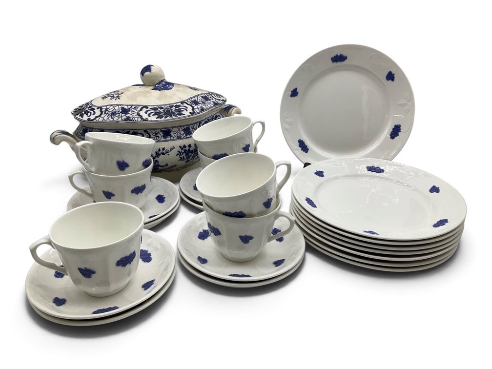 Bla Blom Sweden Dessert Set, Etc.