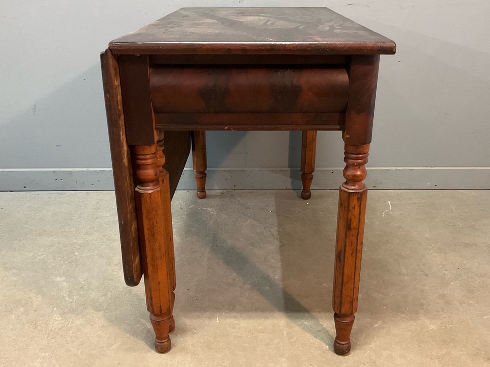 Empire Gate-leg Table