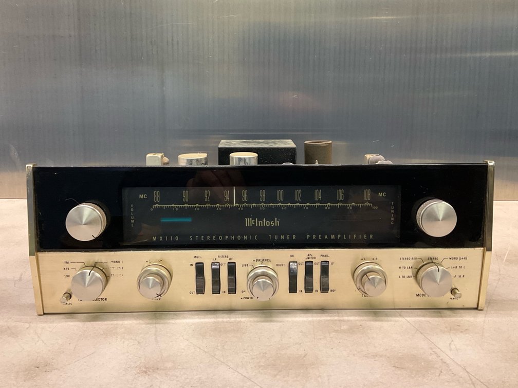 McIntosh MX110 Stereophonic Tuner
