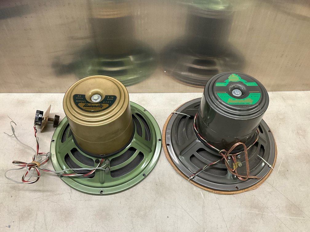 Pair of University 6201 Speakers