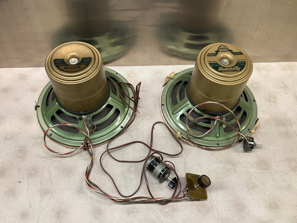 Pair of University 6201 Speakers