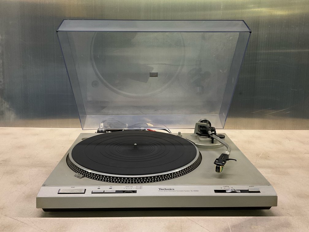 Technics SL-D202 Turntable