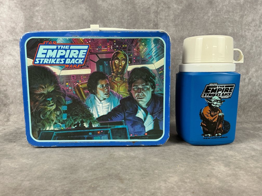 “The Empire Strikes Back” Lunchbox