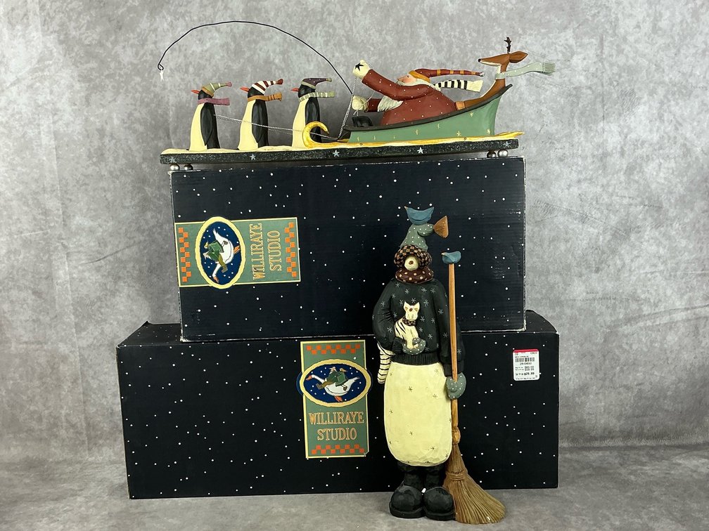 Williraye Studio Christmas Figurines