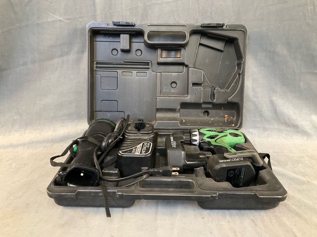 Hitachi Drill & Flashlight