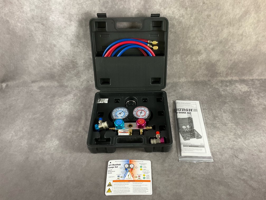 Pittsburg AC Manifold Gauge Set