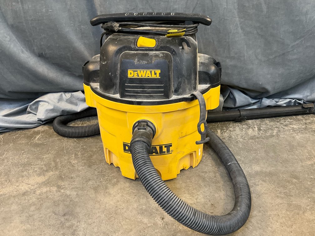 DeWalt Wet/Dry Vac