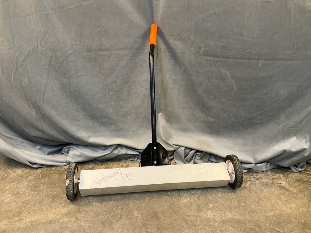 Magnetic Floor Sweeper