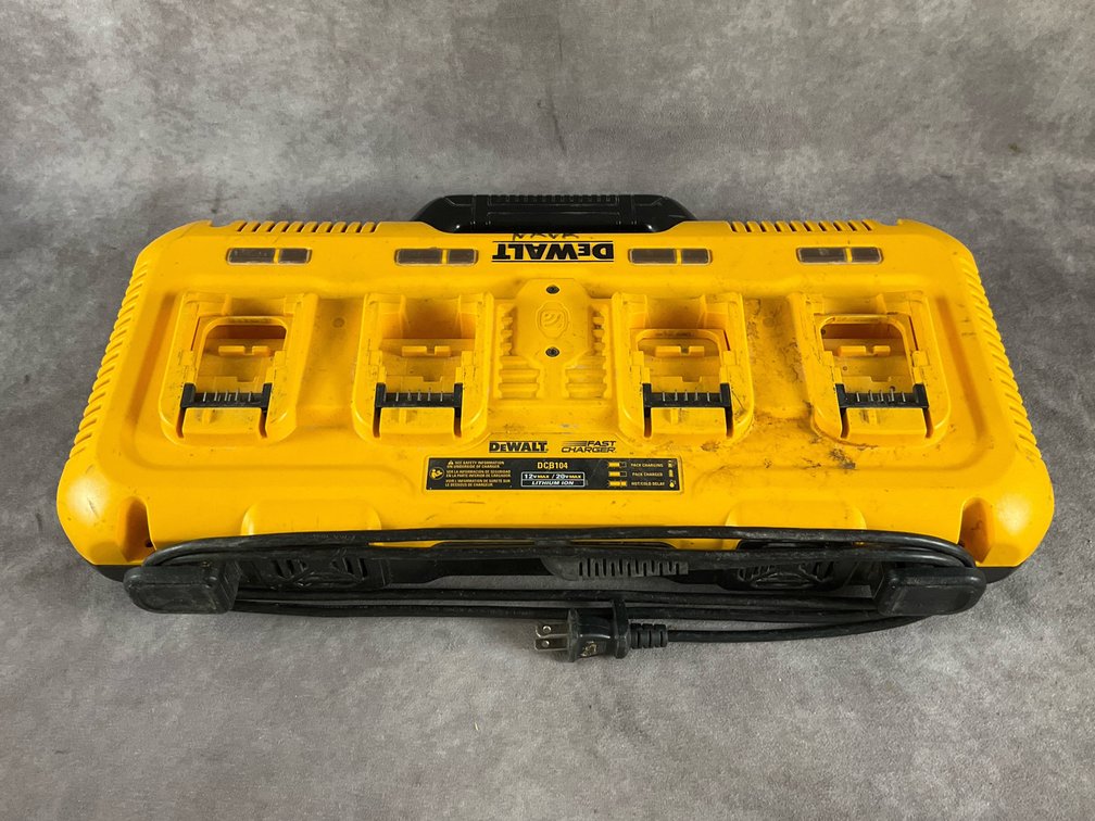 Dewalt Charger