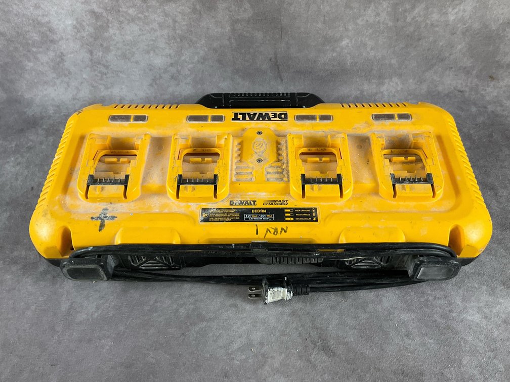 Dewalt Charger