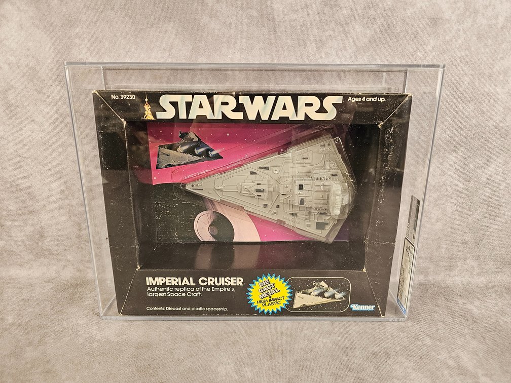 Imperial Cruiser 75 EX+/NM