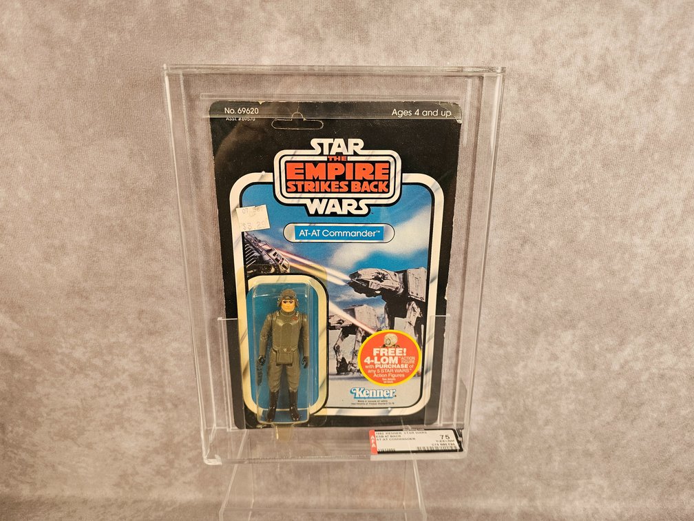 AT-AT Commander AFA 75 Y-EX+/NM