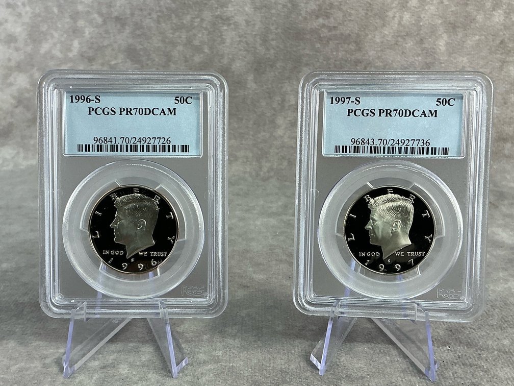 Graded Kennedy Halves