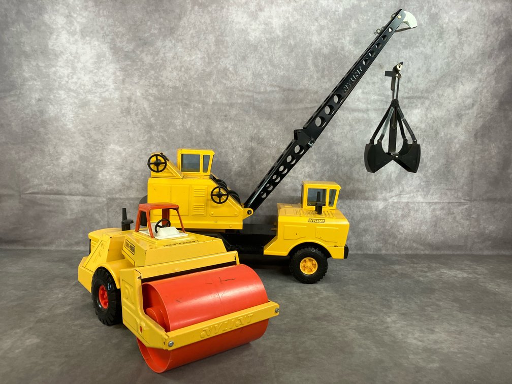 Nylint Crane & Steam Roller