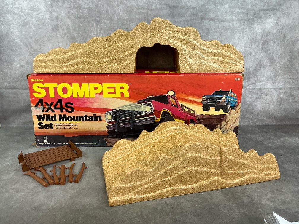 Stomper Wild Mountain Set