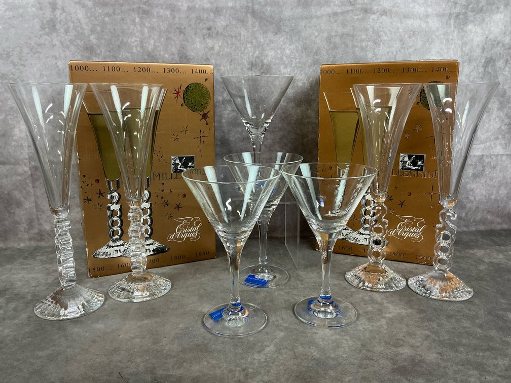 Champagne Flutes & Martini Glasses