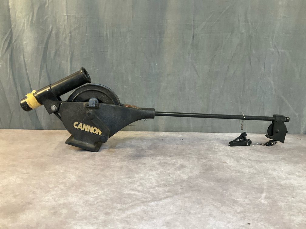 Cannon Downrigger