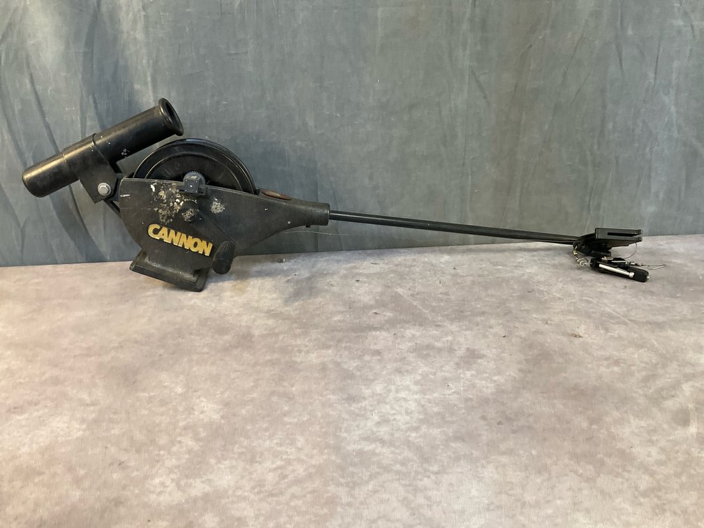 Cannon Downrigger
