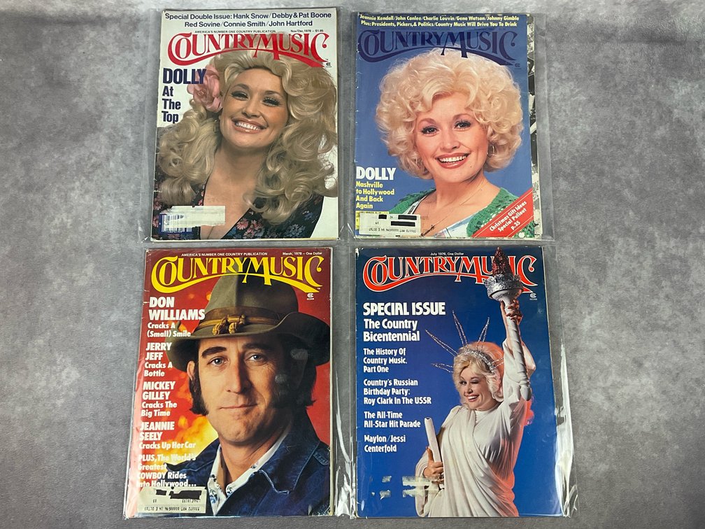 Dolly Parton Magazines