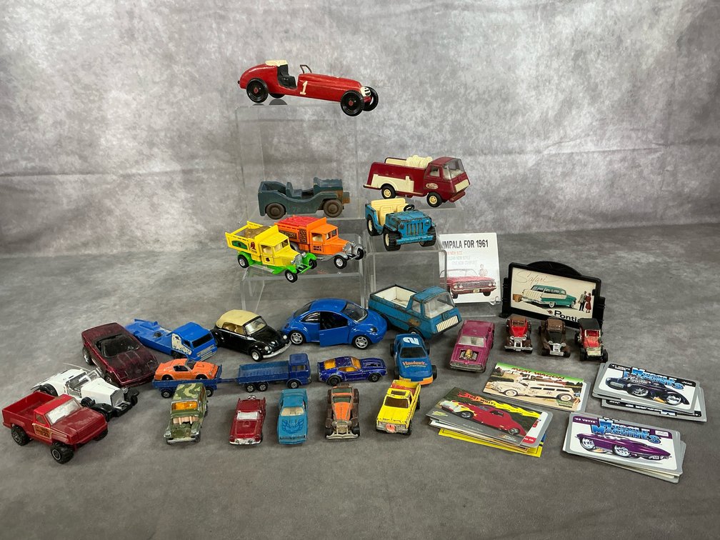 Vintage Toy Cars & Trading Cards