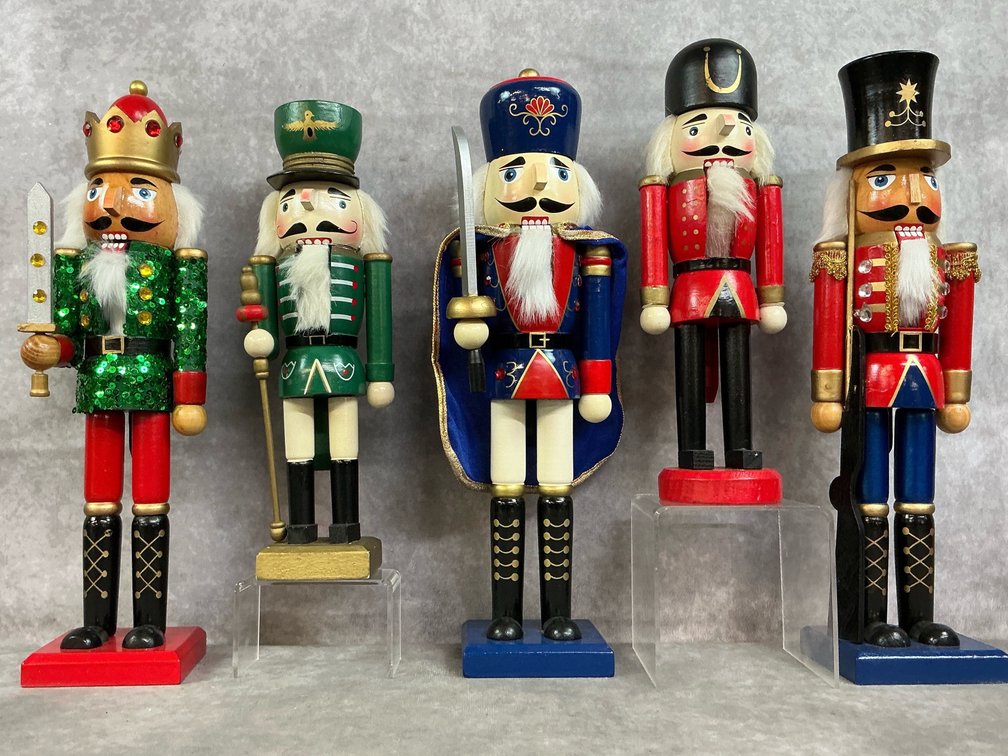 Royal Guards Nutcrackers