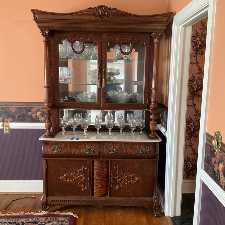 Victorian Hutch