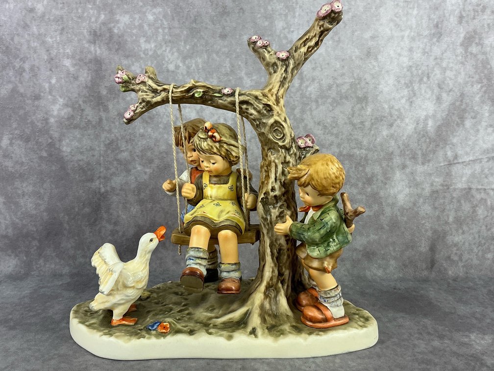 Image for Online Only Special Collection Hummel Auction 10-4-25