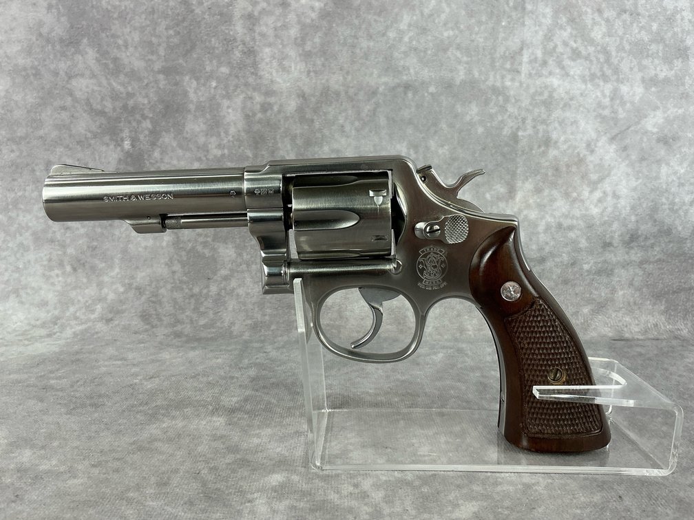 S&W Model 64-3 38 Revolver 