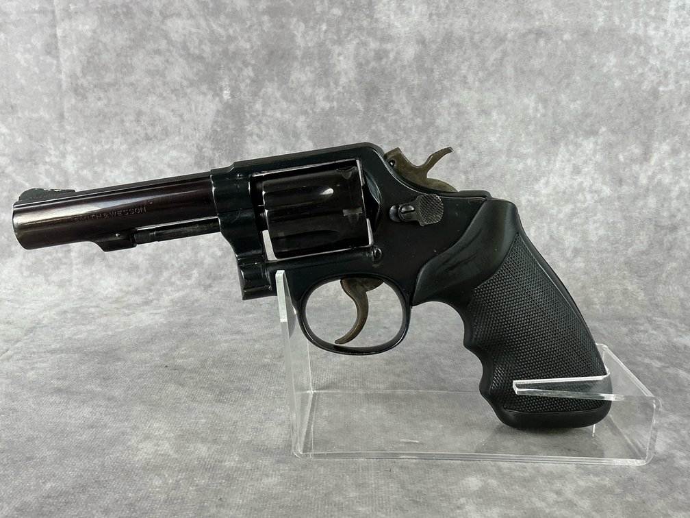 S&W 10-5  38 Revolver 