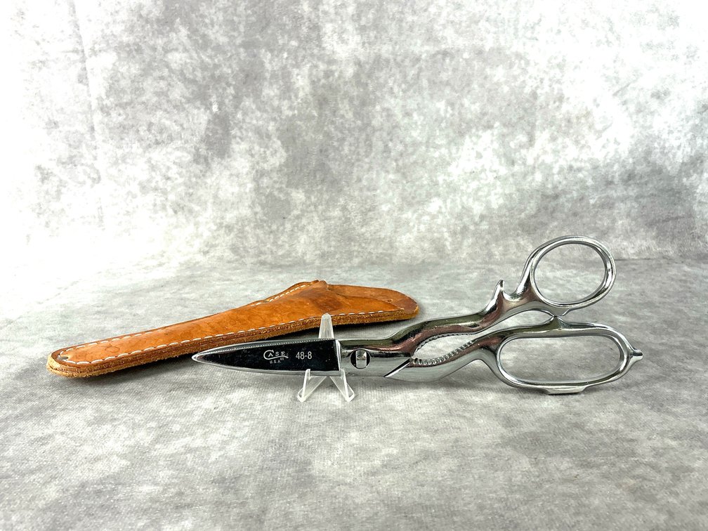 Case XX 48-8 Scissors 