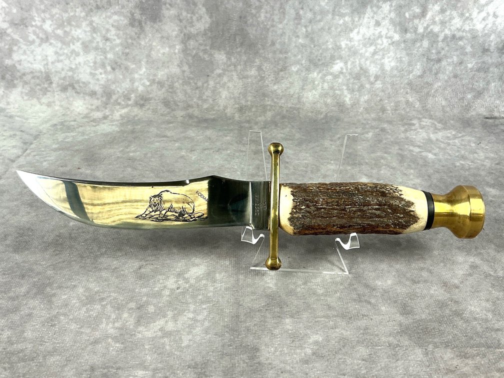 Case XX Kodiak Stag Knife 