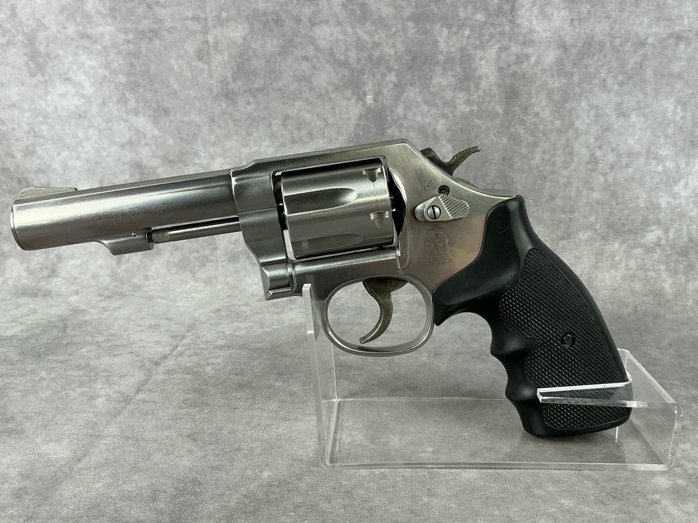 S&W 64-8 Revolver 