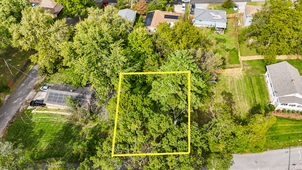 2912 NE 37th Street, Kansas City, MO 64117
